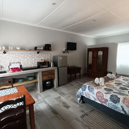 Bluewater Guesthouse Port Elizabeth Exterior foto