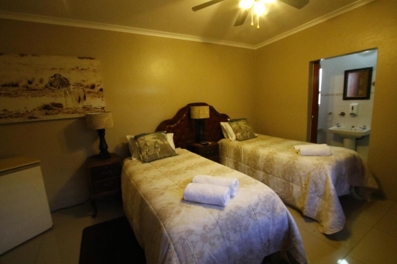 Bluewater Guesthouse Port Elizabeth Exterior foto